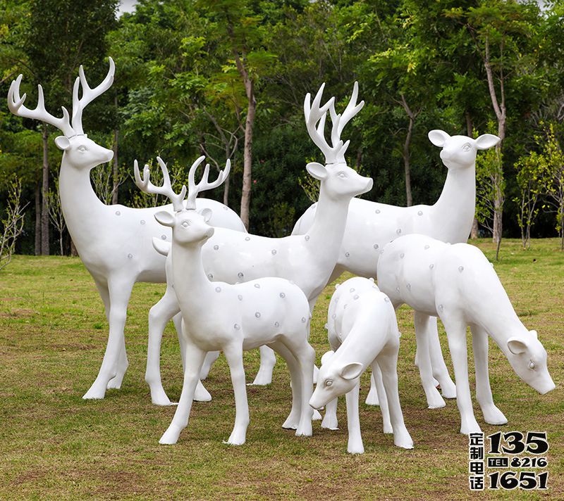 公園草坪戶外景觀玻璃鋼鹿雕塑 公園草坪戶外景觀玻璃鋼鹿雕塑