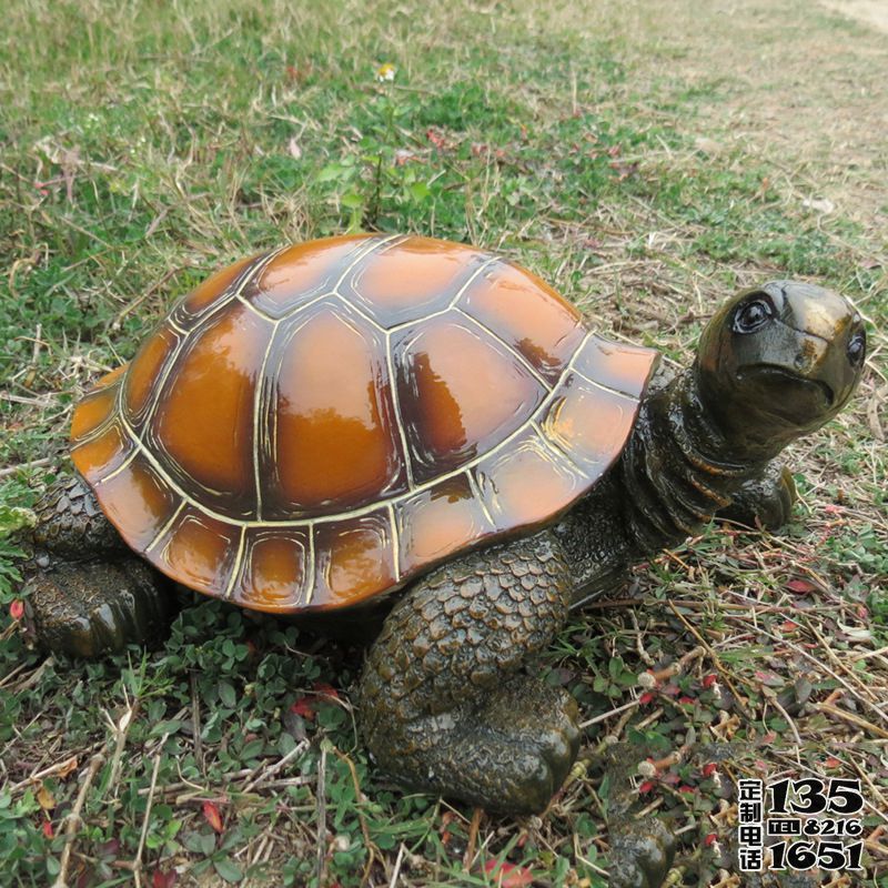 公園草坪玻璃鋼仿真烏龜雕塑 公園草坪玻璃鋼仿真烏龜雕塑